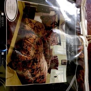 Queen comfortable set